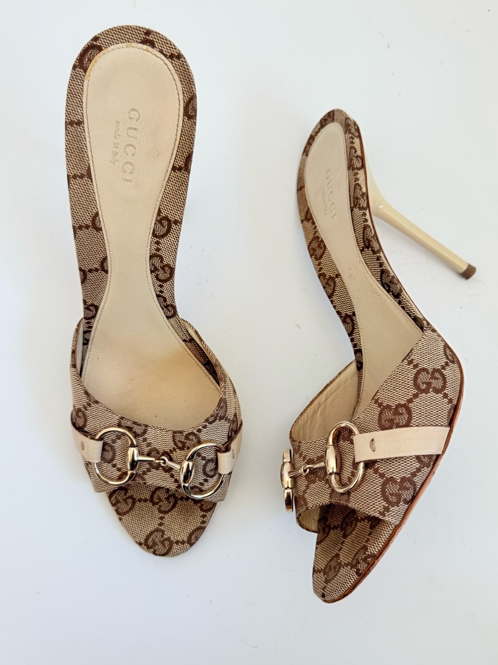 Gucci Vintage Y2K GG Monogram Horsebit Stiletto Mules Heels 9B 138703